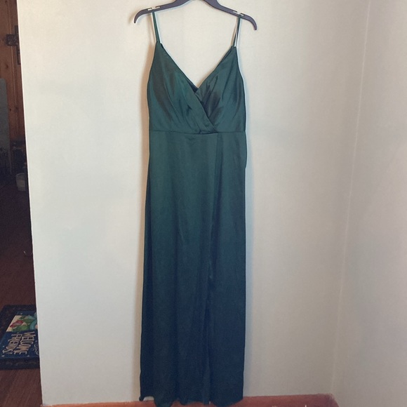 David’s bridal bridesmaid dress satin green size 10 - Picture 2 of 15